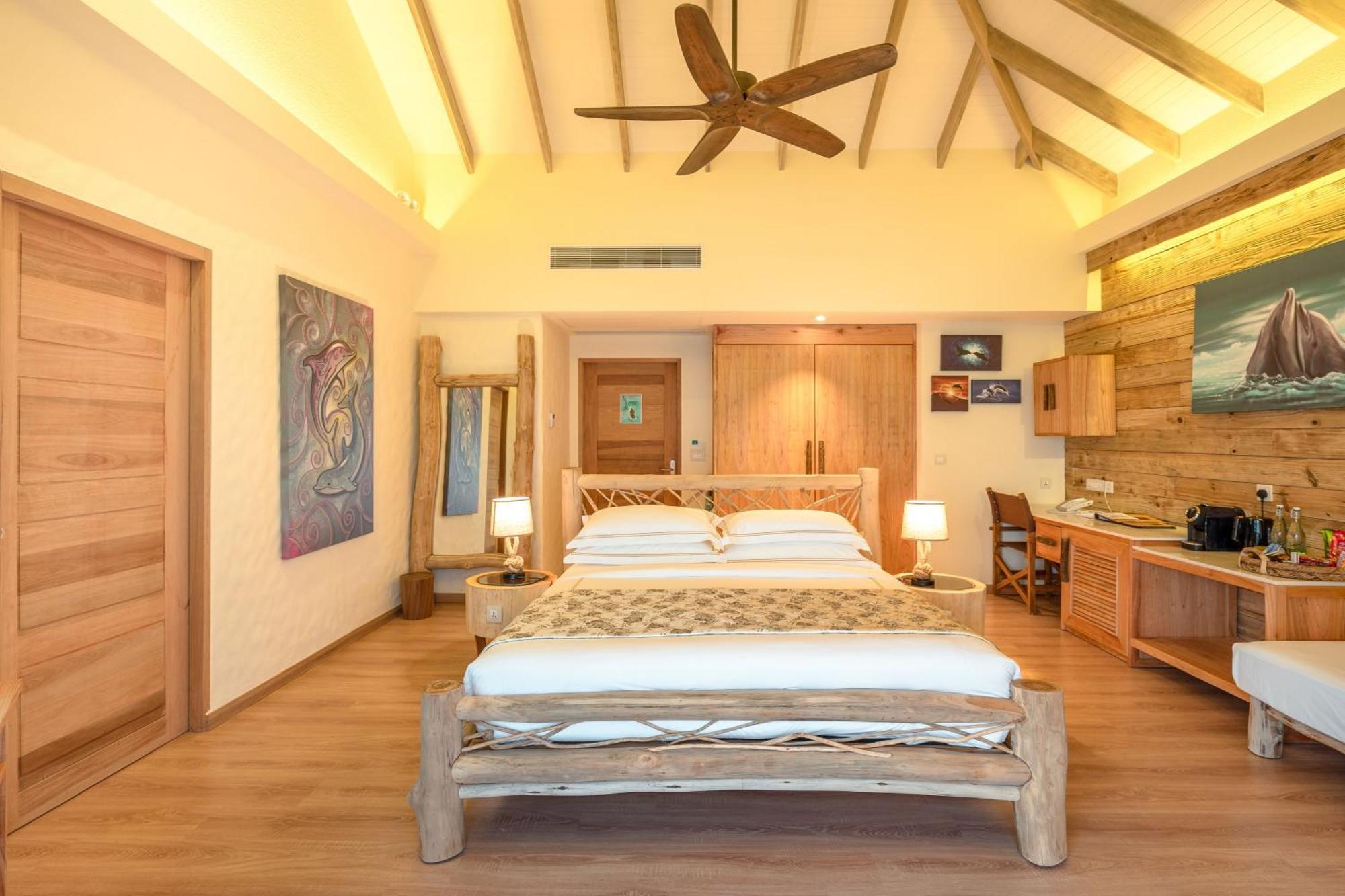 You & Me Maldives Muravandhoo Exterior foto