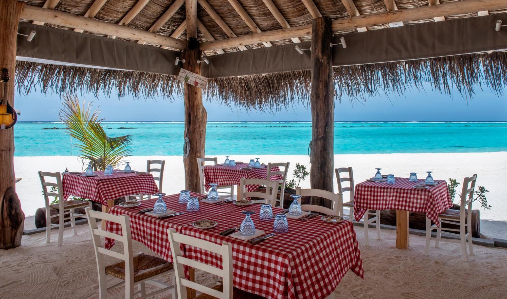 You & Me Maldives Muravandhoo Exterior foto